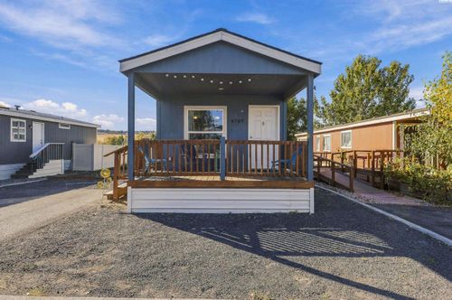 6707 James St, West Richland, WA, 99353-9284 | Card Image
