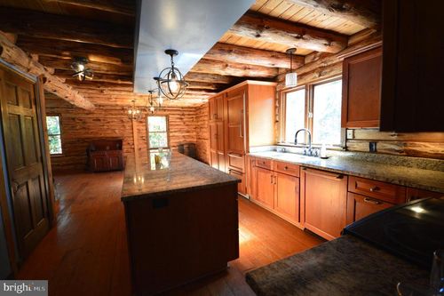 450 Opequon Woods Cir, STEPHENSON, VA, 22656-1944 | Card Image