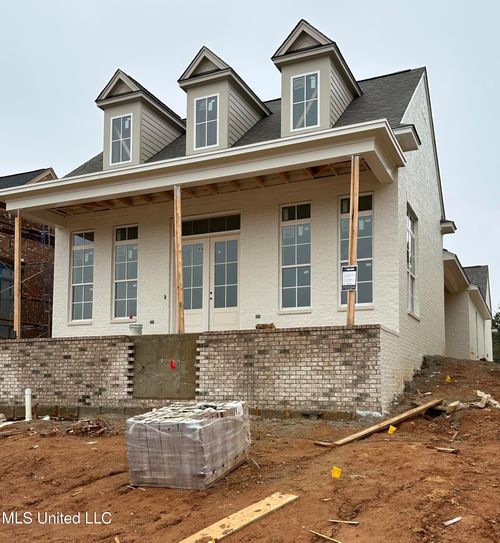 137 Water St, Madison, MS, 39110-6385 | Card Image