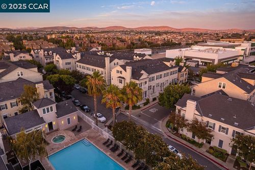 3783 Dunmore Ln, Dublin, CA, 94568-4618 | Card Image