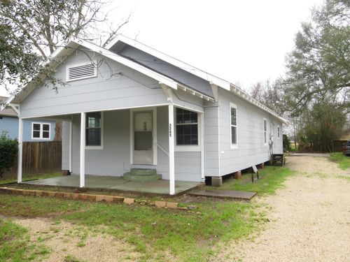 3265 Gulf St, Beaumont, TX, 77703-3909 | Card Image