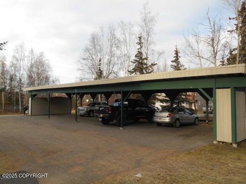 d4-2601 Palmer Ct, Anchorage, AK, 99508-3751 | Card Image
