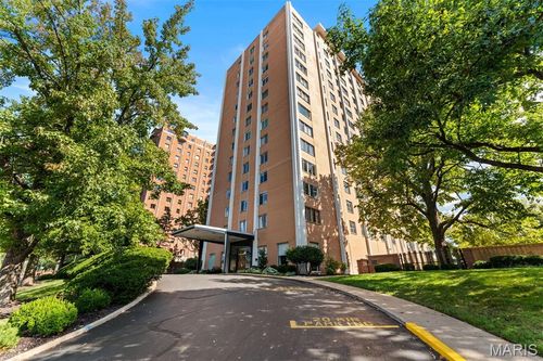 apt-7e-900 S Hanley Rd, Clayton, MO, 63105-2668 | Card Image