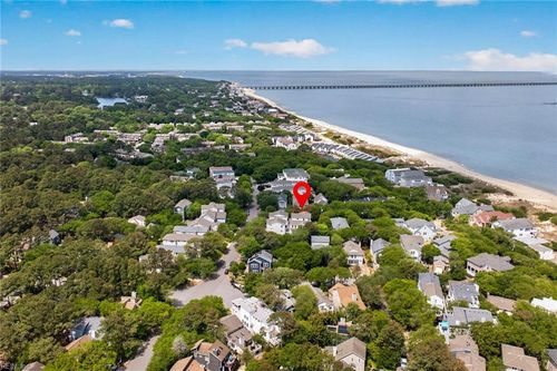 2320 Raleigh Ave, Virginia Beach, VA, 23455-1610 | Card Image