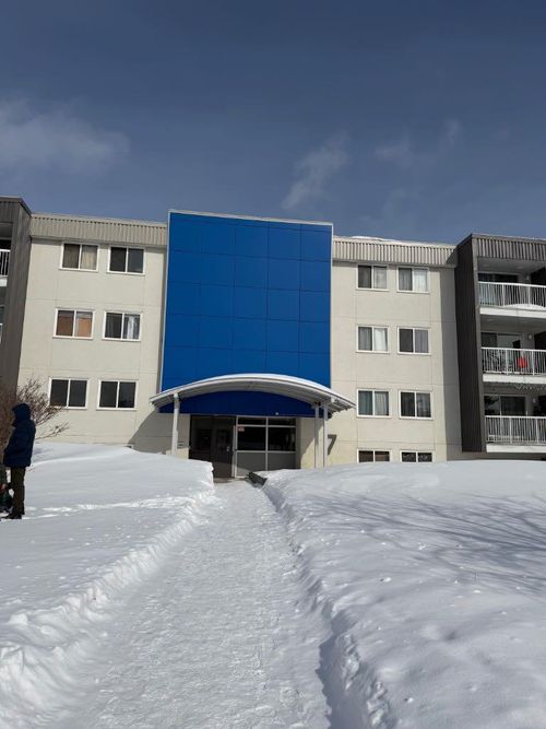 5-7 Clearwater Crescent, Fort Mcmurray, AB, T9K2B7 | Card Image