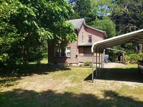 407 Twele Rd, Greenock, PA, 15047-1106 | Card Image