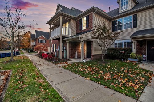 48-4128 Berkeley Ave, Canton, MI, 48188-7227 | Card Image