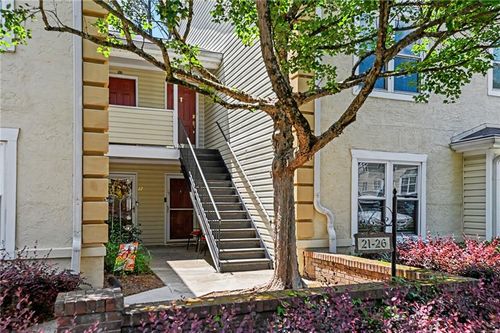 24 Sutton Pl, Avondale Estates, GA, 30002-1560 | Card Image