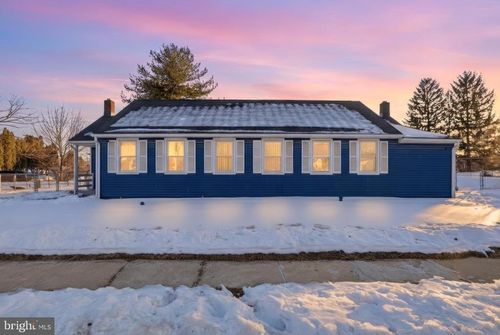 1058 Kelly Dr, YORK, PA, 17404-2354 | Card Image