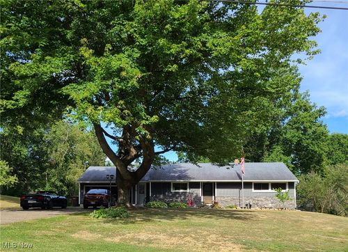 5947 Dailey Rd, New Franklin, OH, 44319-5115 | Card Image