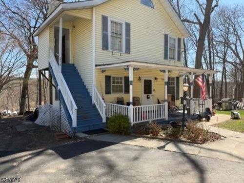 2-270 Espanong Rd, Lake Hopatcong, NJ, 07849-2158 | Card Image