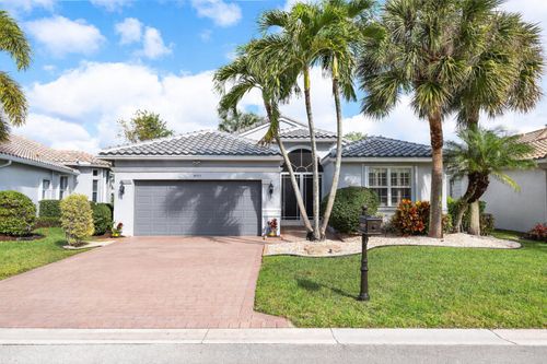 9557 Vercelli St, Lake Worth, FL, 33467-5215 | Card Image