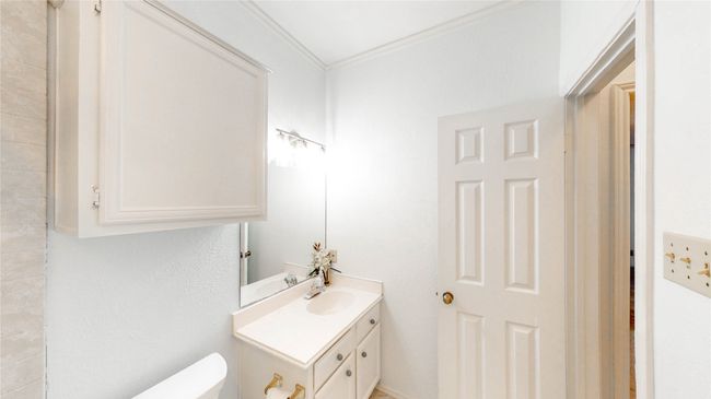 UNIT-502 - 2101 Count Fleet Dr, Condo with 2 bedrooms, 1 bathrooms and null parking in Arlington TX | Image 16