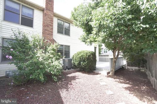 103 Bonnie Lark Ct, CHALFONT, PA, 18914-3916 | Card Image