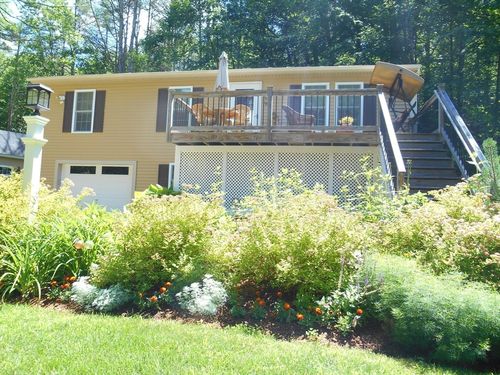 951 Dana Rd, Barre, MA, 01005-9431 | Card Image