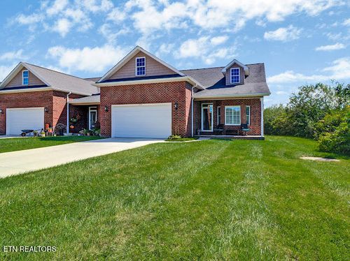 177 Genesis Ave, Crossville, TN, 38571-3296 | Card Image