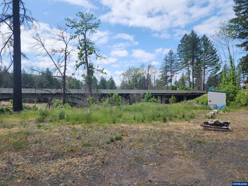 22986 N Fork Rd Se, Lyons, OR, 97358-9711 | Card Image