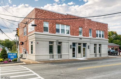 324 Ringwood Ave, Pompton Lakes, NJ, 07442-2022 | Card Image