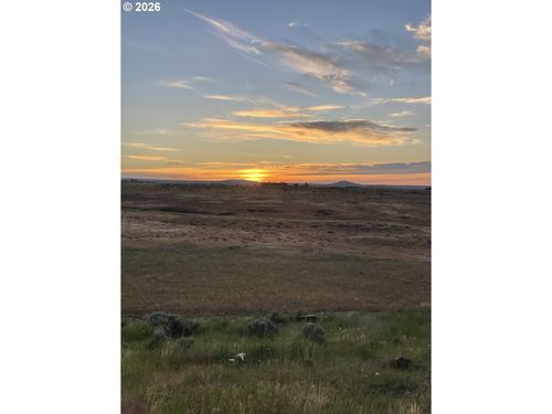 44 Dightons Ln, Goldendale, WA, 98620-3513 | Card Image