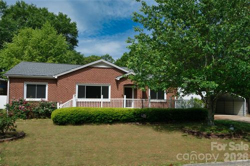 204 Clinton Ave, Clover, SC, 29710-1625 | Card Image