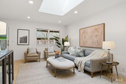 7-10 Catalpa Avenue, Mill Valley, CA, 94941 | Card Image