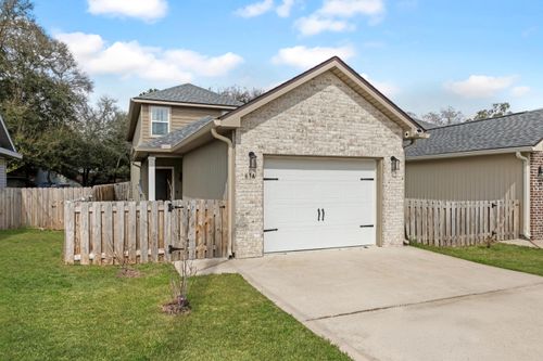 61A 9th Ave, SHALIMAR, FL, 32579-1328 | Card Image