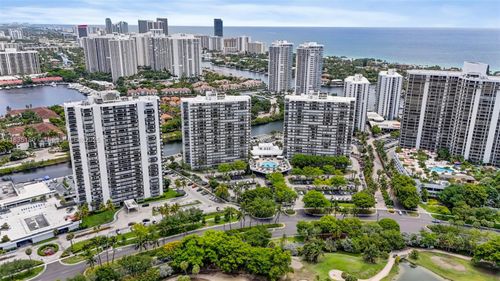 apt-606-3701 N Country Club Dr, Aventura, FL, 33180-1718 | Card Image