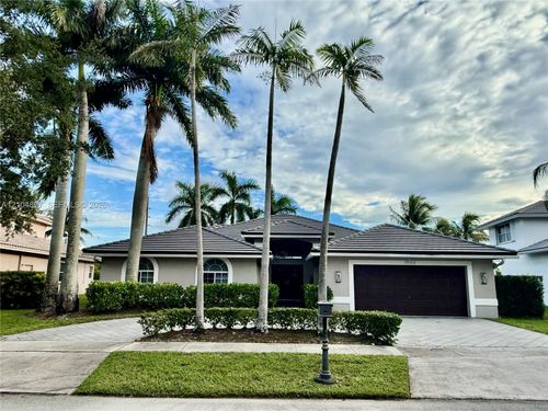 17558 Sw 13th St, Pembroke Pines, FL, 33029-4819 | Card Image