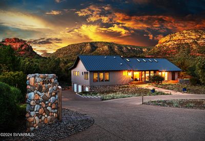 Stunning sunset and red rock views of this 3.4 acre plus compound nestled against National Forest. | Image 1