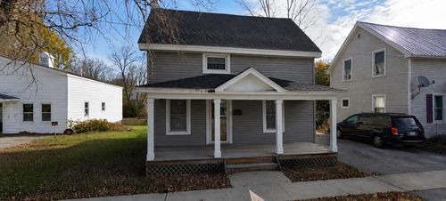 7 Oak St, Saint Albans, VT, 05478-2136 | Card Image