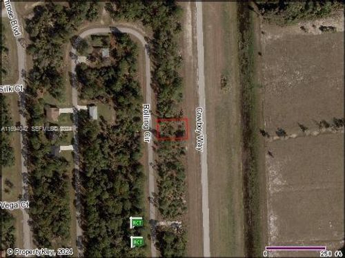 8019 Rolling Cir, LaBelle, FL, 33935-5562 | Card Image
