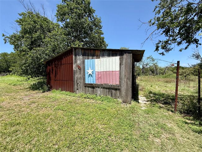 713 N Mesquite St, House other with 2 bedrooms, 1 bathrooms and null parking in Hico TX | Image 29