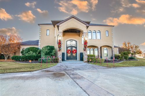 2 Royal Manor Dr, Odessa, TX, 79765 | Card Image