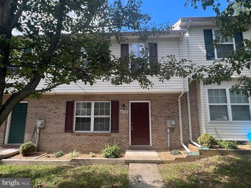 406 Ridgefield Ave, STEPHENS CITY, VA, 22655-2903 | Card Image