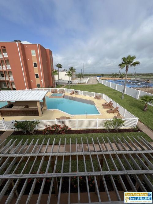 150 Padre Blvd, South Padre Island, TX, 78597-6505 | Card Image