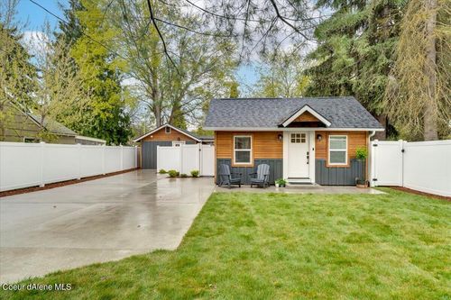 302 W Linden Ave, Coeur D Alene, ID, 83814-2337 | Card Image