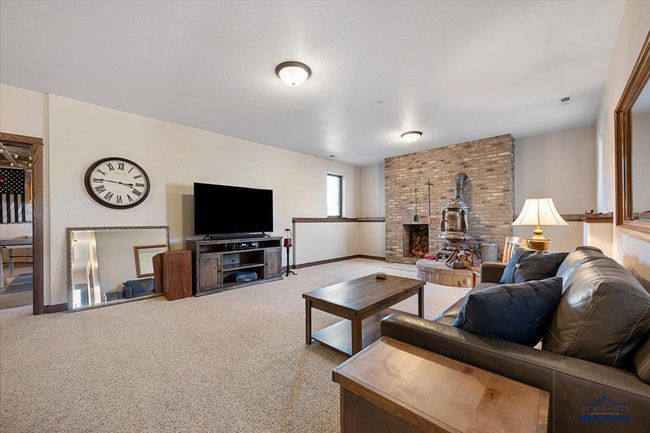 10226 Buena Vista Ln, House other with 6 bedrooms, 4 bathrooms and null parking in Belle Fourche SD | Image 23