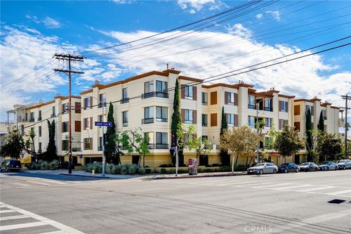 unit-101-6938 Laurel Canyon Blvd, North Hollywood, CA, 91605-6849 | Card Image