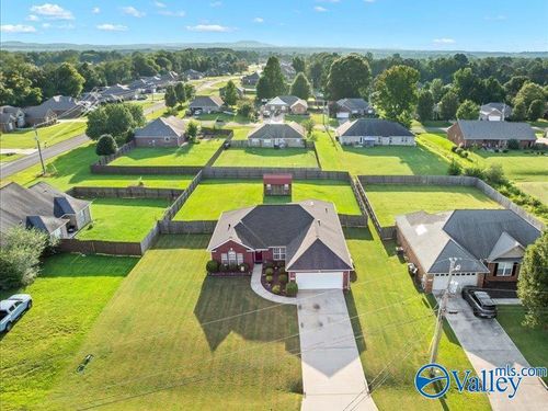 151 Bucks Pocket Drive, New Market, AL, 35761 | Card Image