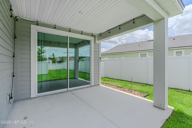 575 Buttonwood Loop, House other with 3 bedrooms, 2 bathrooms and null parking in Yulee FL | Image 36