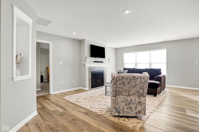 7111 Lillian Pl, House other with 2 bedrooms, 2 bathrooms and null parking in Cumberland IN | Image 24