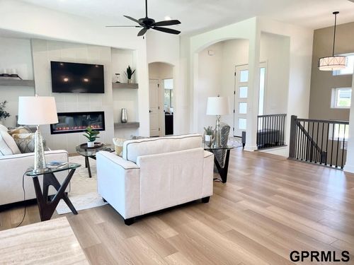 7402 N 168th Ave, Bennington, NE, 68007-2500 | Card Image