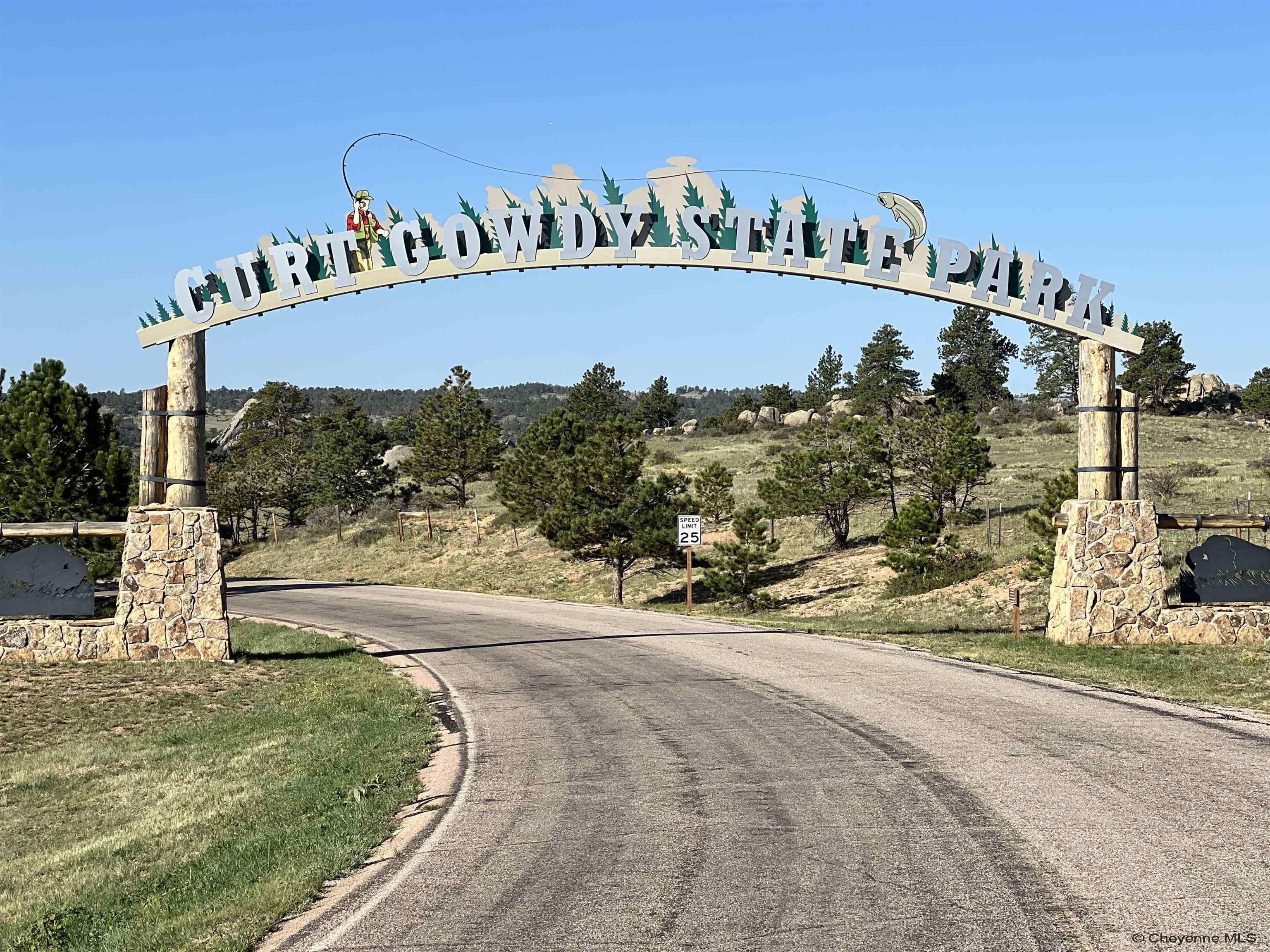 Land in Cheyenne