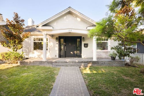122 N Wilton Pl, Los Angeles, CA, 90004 | Card Image