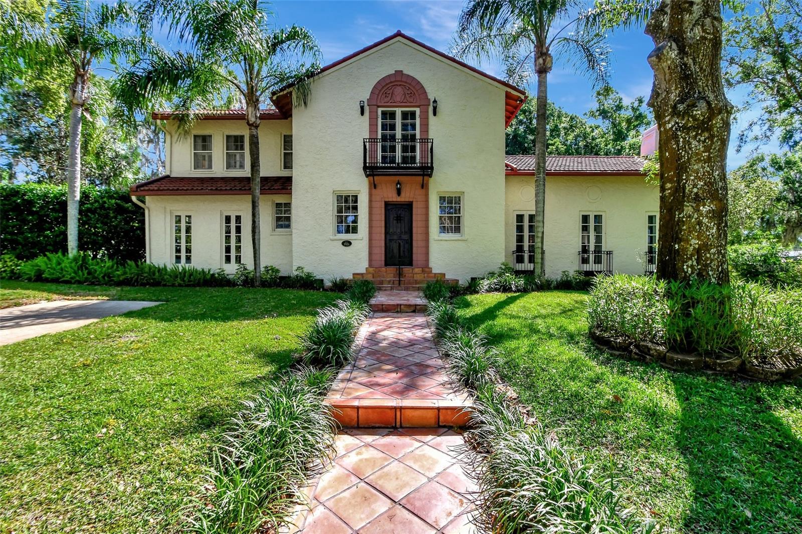 Amelia Ave, Deland, FL 32724