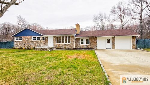 312 Matchaponix Rd, Monroe Township, NJ, 08831-3225 | Card Image