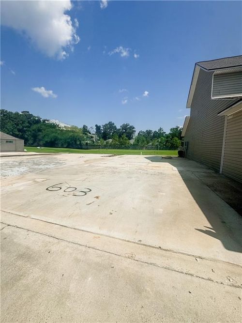 apt-603-43225 Creek Cir, Hammond, LA, 70403-6375 | Card Image