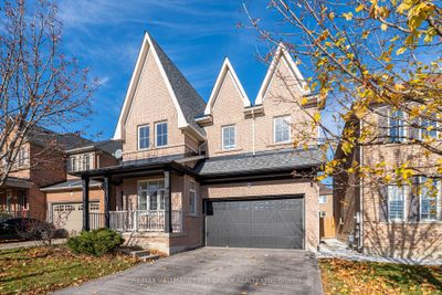 2422 Pilgrim Sq, House other with 4 bedrooms, 3 bathrooms and 6 parking in Oshawa ON | Image 1