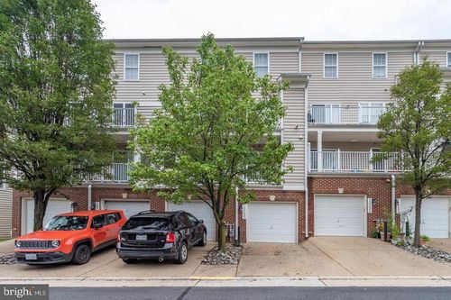 302a-12442 Liberty Bridge Rd, FAIRFAX, VA, 22033-6029 | Card Image