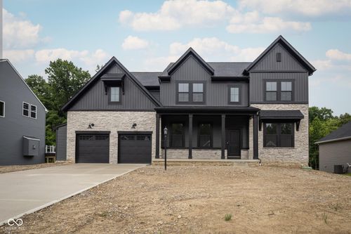 9658 Farragut Cir, Indianapolis, IN, 46256-9653 | Card Image
